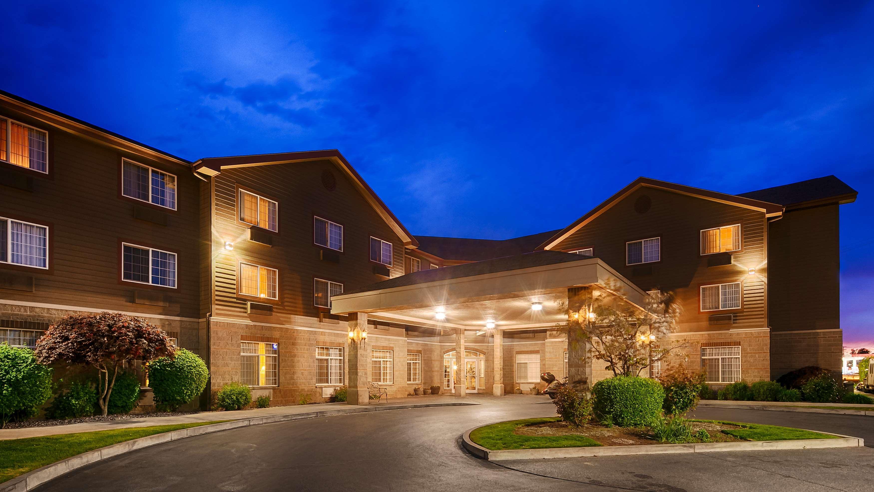 Best Western Plus Kennewick Inn Exteriör bild